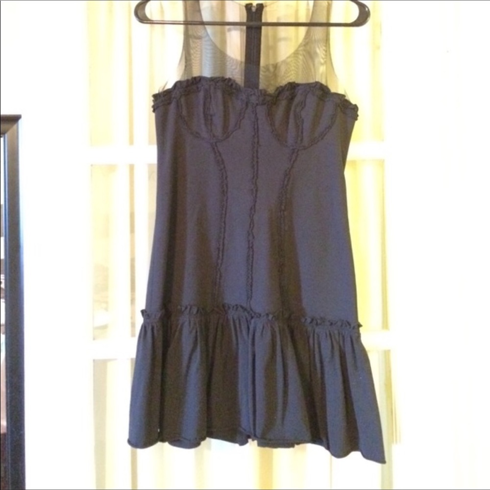 Elizabeth and James dress